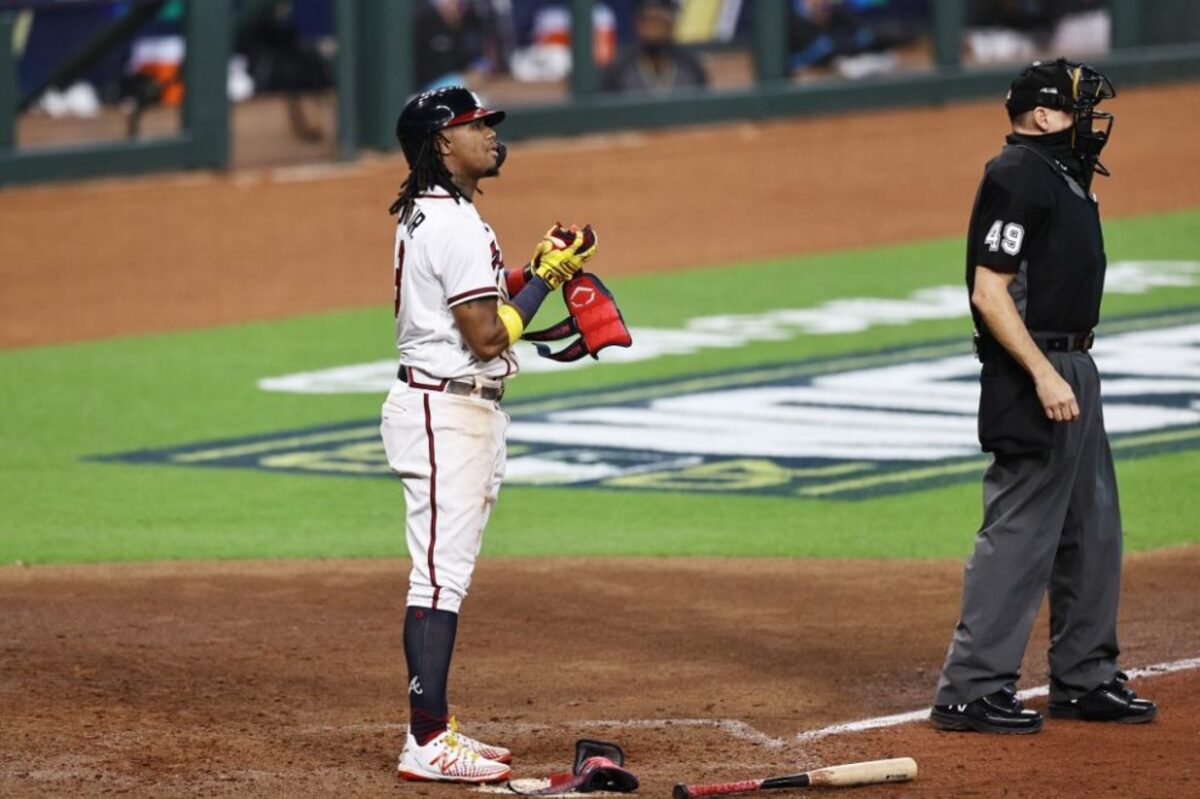 Ronald Acuña jr.: «Me golpean porque no pueden hacerme out»