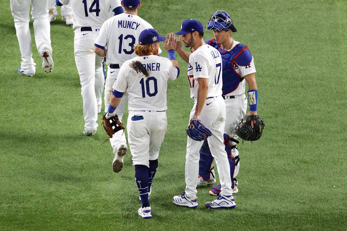 Los Dodgers ganaron el primer juego de la Serie Mundial al vencer 8-3 a los Rays