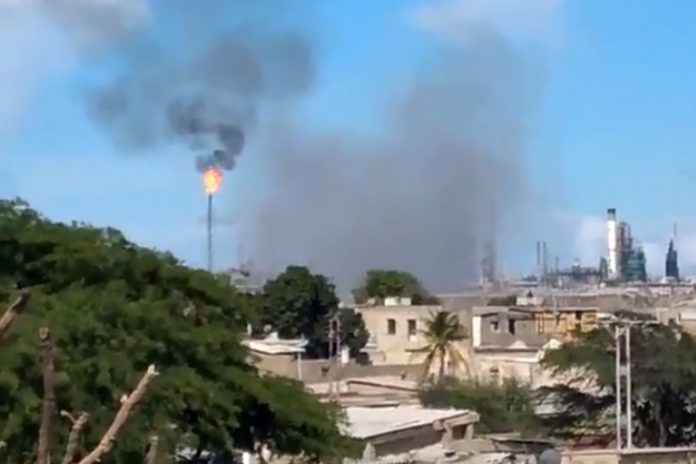 Pdvsa investiga la explosión en unidad de destilación de la refinería de Amuay