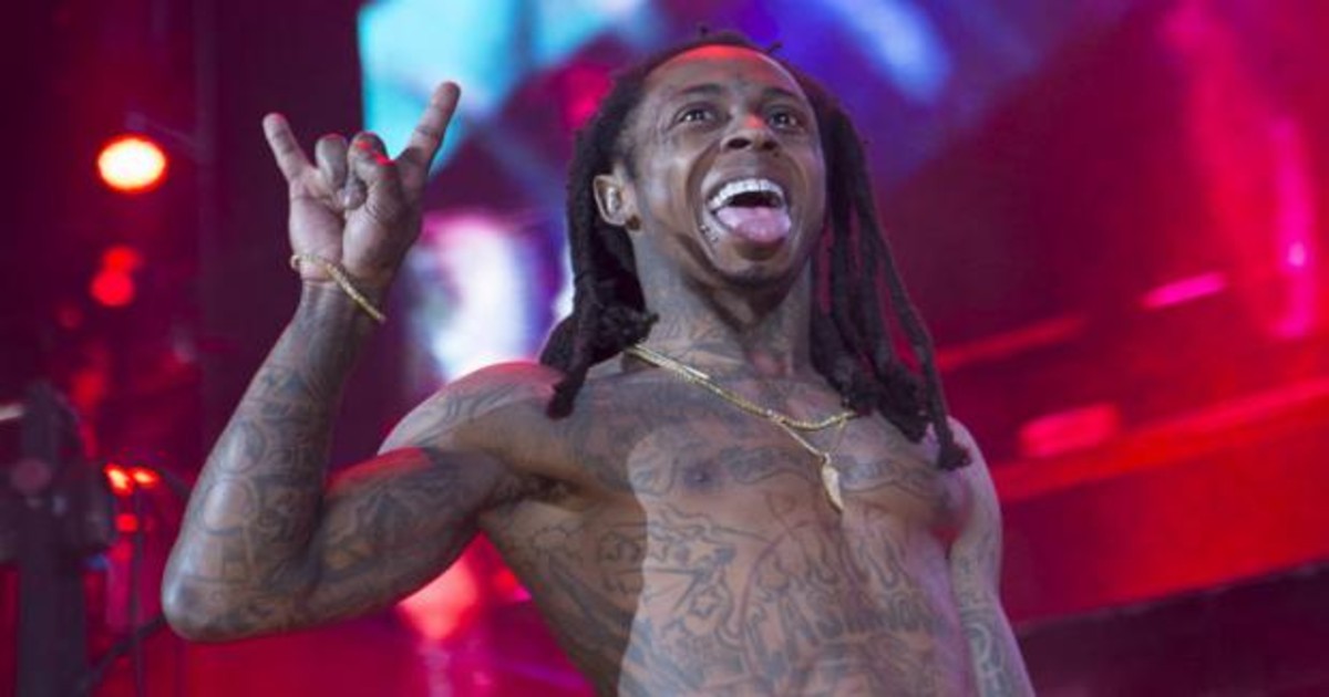 El rapero Lil Wayne es acusado en Miami por posesión ilegal de armas