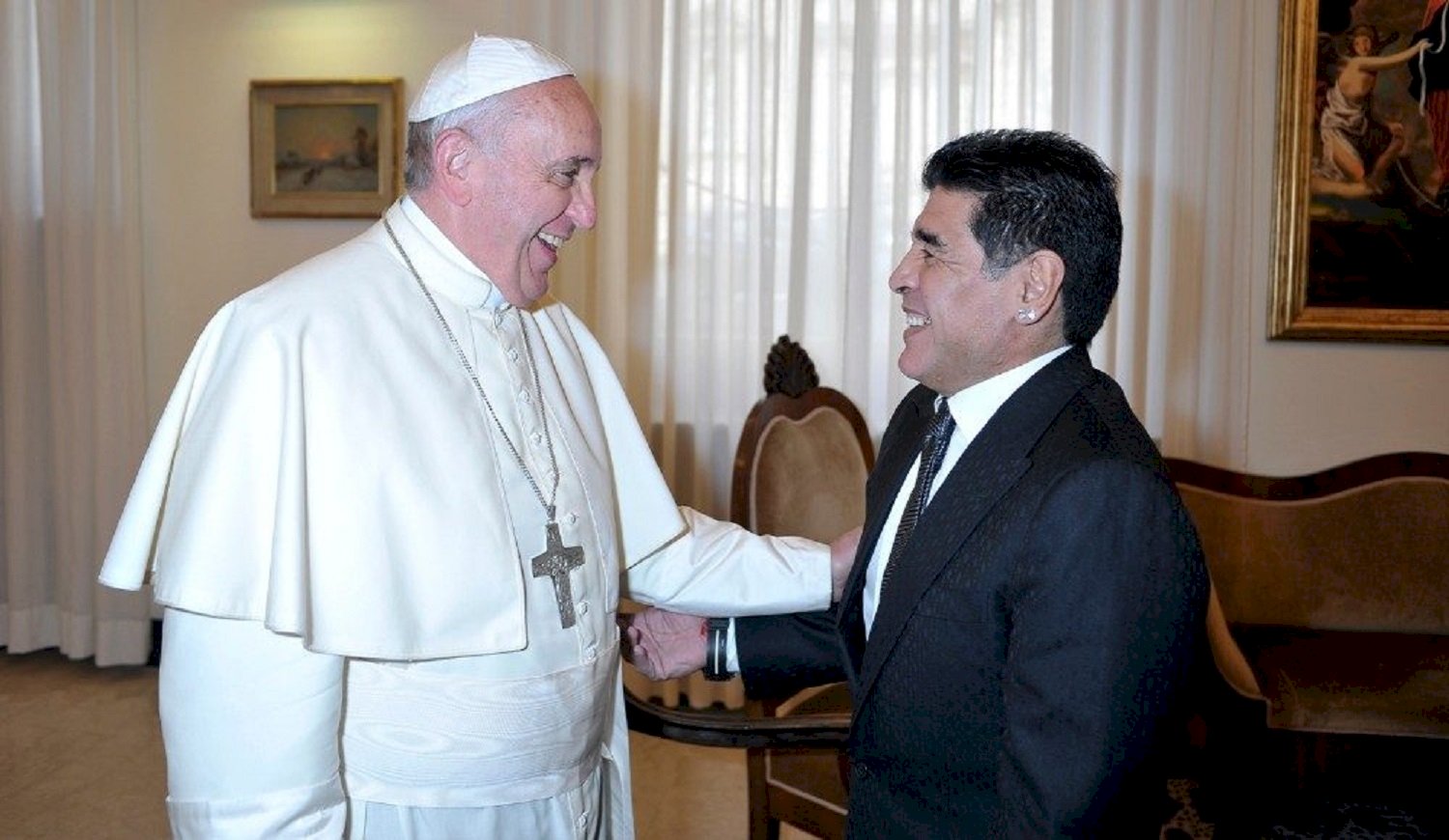 Papa Francisco y Maradona