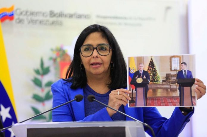 Delcy Rodríguez calificó de “bárbaras, terribles y depravadas” las declaraciones de Duque sobre migrantes venezolanos