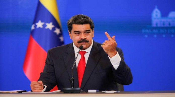 Maduro dijo que se cambió de centro de votación por que planeaban asesinarlo el domingo