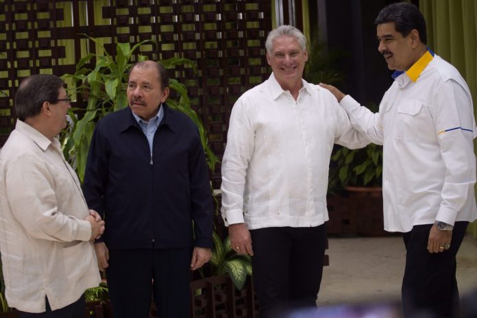 HRW alertó sobre la consolidación de las dictaduras en Cuba, Venezuela y Nicaragua