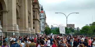 Indignación y protestas en Argentina por la violación a una joven venezolana