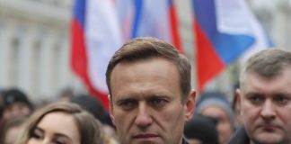 Alexei Navalny es trasladado a un centro penitenciario sin previo aviso