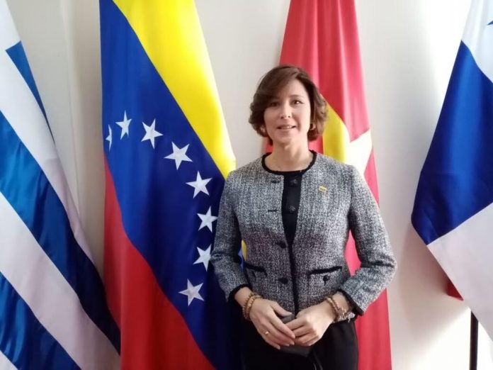 Panamá desconoce a Fabiola Zavarce como embajadora