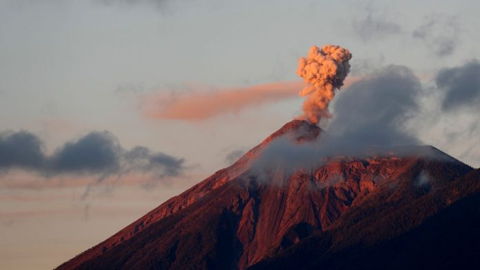 erupción el volcán