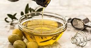 Aceite de oliva y sus beneficios para la salud: ayuda con enfermedades