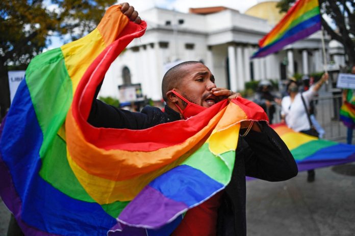 Personas LGBTI quieren dejar de ser invisibles en Venezuela