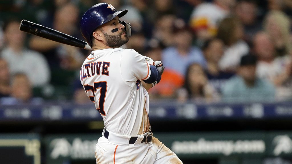 Ya recuperado de COVID, Altuve se reintegra a Astros