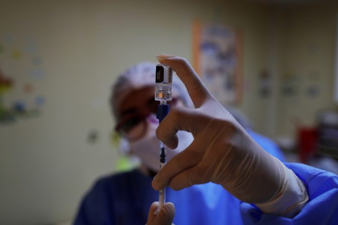 Francia-Latinoamérica será prioridad para EE UU en la donación de vacunas contra el covid-19