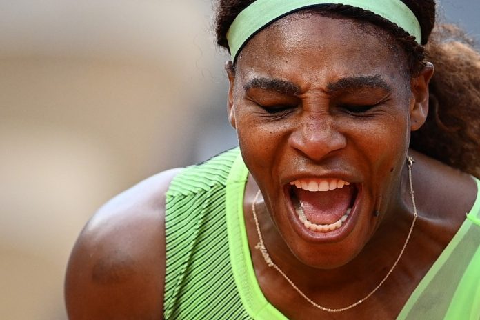 Serena Williams se despide de París tras caer ante Elena Rybakina