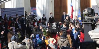 Suspenden inauguración de convención constituyente en Chile por protestas