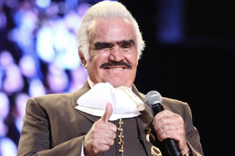 Vicente Fernández tras su hospitalización: “Ya me encuentro bien”