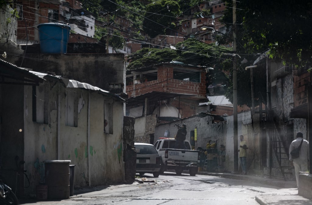 Bandas criminales Caracas, Cota 905