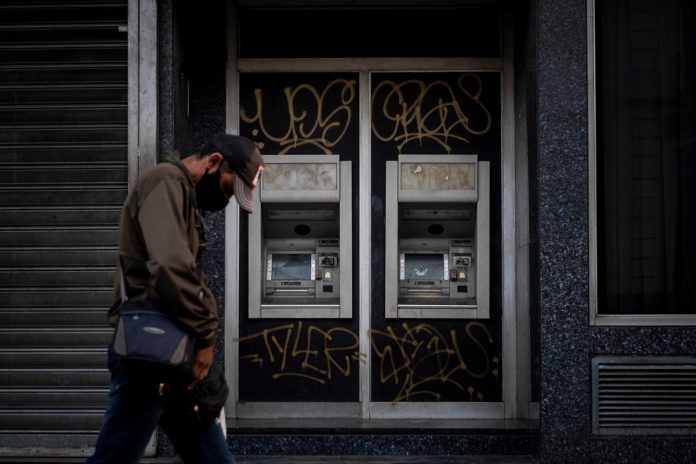 banca venezolana Solo 5% de los cajeros automáticos funcionan en el país