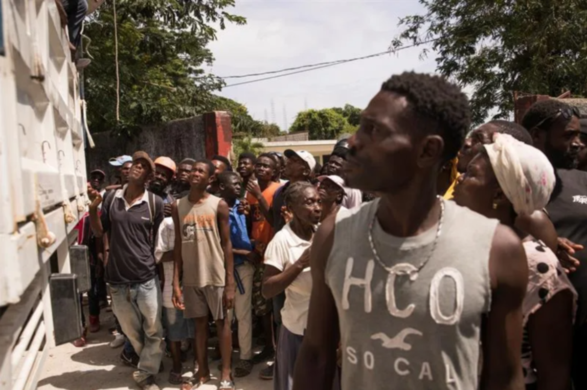 30 toneladas de ayuda humanitaria llegaron a Haití desde España