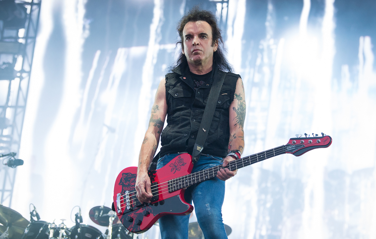 Simon Gallup