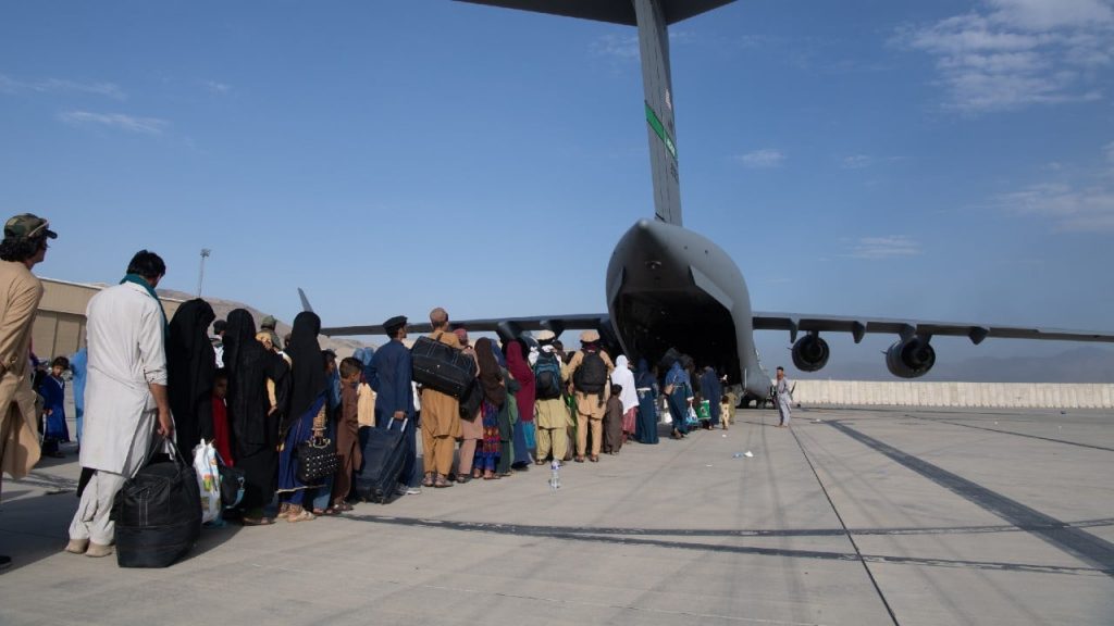 Talibanes aerolíneas