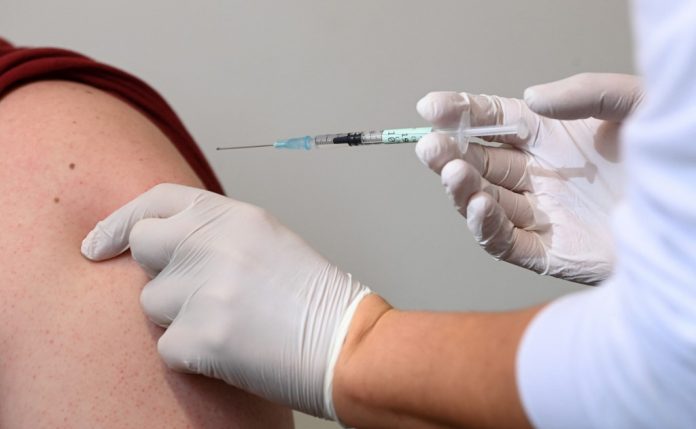 vacuna hepatitis Francia Vacunación de adolescentes ha tenido buena aceptación de los padres-Colombia de en