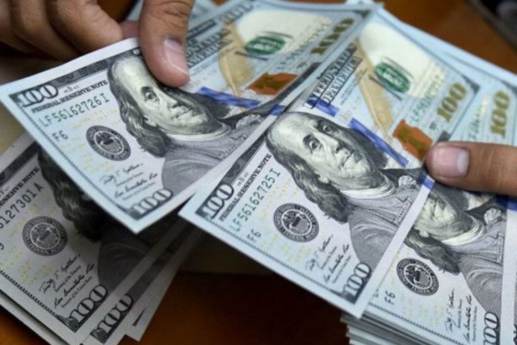 El dólar se desploma frente al peso chileno tras los resultados electorales-de cambio