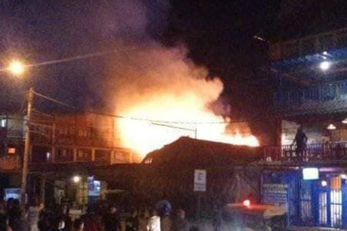 Dos niños venezolanos murieron durante un voraz incendio en un hotel de Perú