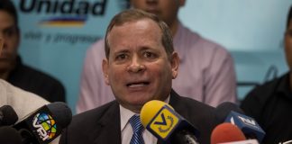 Juan Pablo Guanipa: Guaidó no convocó a la directiva para diferir la sesión en la que se discutiría el fin del gobierno interino Juan Pablo Guanipa: “En Barinas tenemos la oportunidad de darle un carajazo a los que han destruido al país”