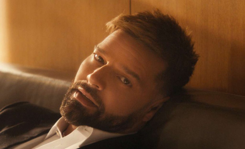 Ricky Martin estrena junto a Reik su nuevo tema "A Veces Bien y A Veces Mal"