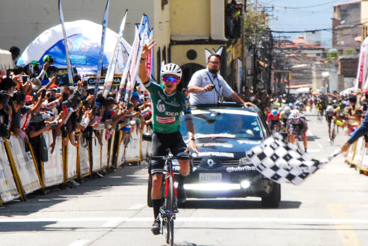 Colombianos imponen su ley en Vuelta al Táchira: Suesca gana etapa y Espinel lidera