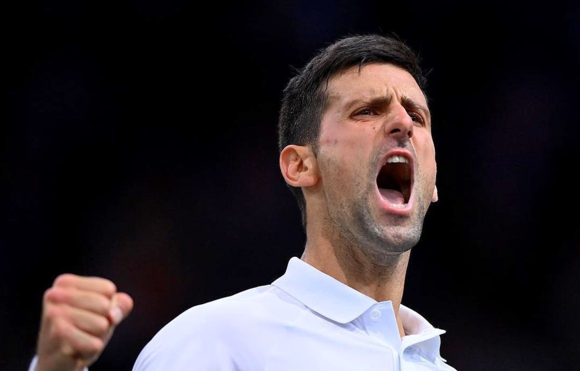 Director del Abierto de Australia advierte a Djokovic que se está haciendo tarde para decidir si juega