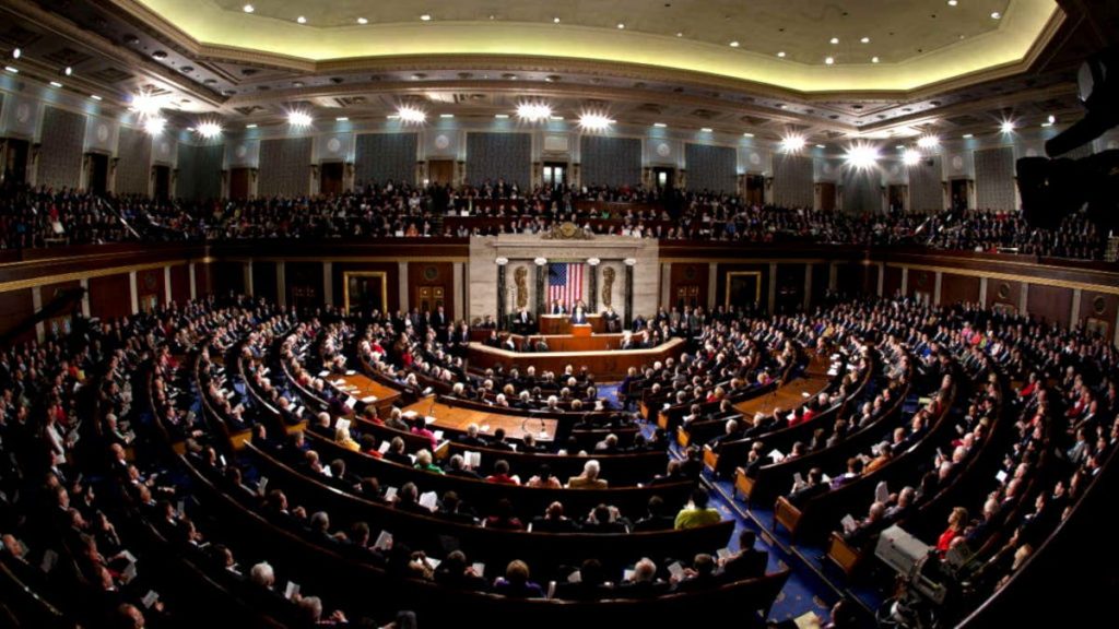 presupuesto demócratas El Senado de EE UU aprueba un proyecto de ley de control de armas