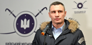 El alcalde de Kiev dice que la ciudad resiste y no hay tropas rusas