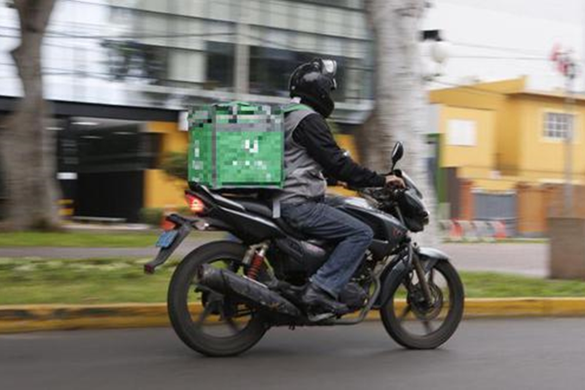 Un alcalde en Perú propone que los extranjeros no trabajen de delivery ante el aumento de la criminalidad