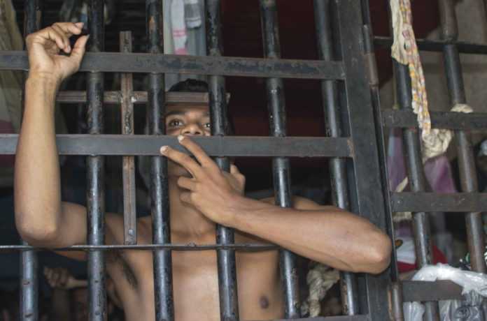 reclusos, Venezuela, El Nacional