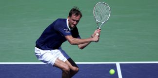 Medvedev dispuesto a jugar Wimbledon si se autoriza a los tenistas rusos