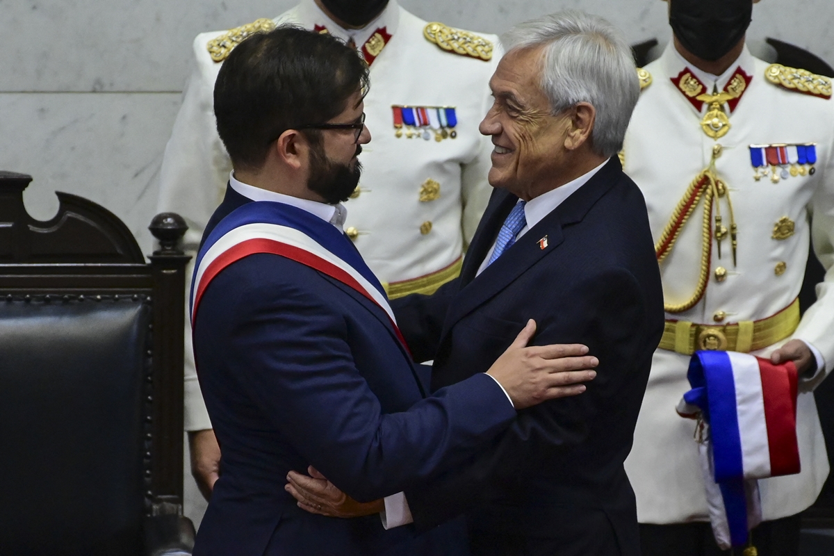 El izquierdista Gabriel Boric asumió como el presidente de Chile