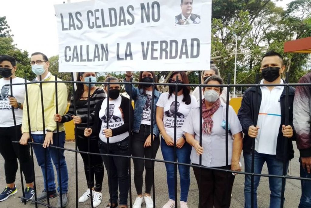 “Las celdas no callan la verdad”: madre de Javier Tarazona exige la libertad de su hijo