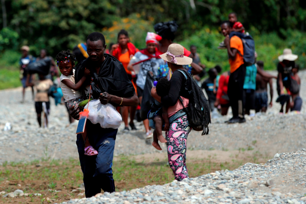 Migración por la selva del Darién tiende a disminuir, señala canciller panameña