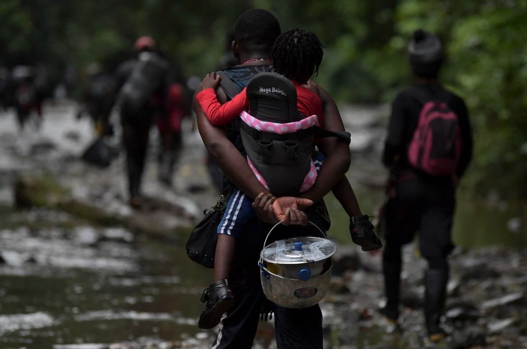 Más de 46.000 migrantes irregulares en tránsito han llegado este año a Panamá