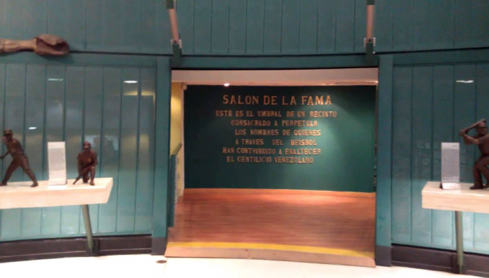 Salón de la Fama y Museo de Béisbol de Venezuela, El Nacional