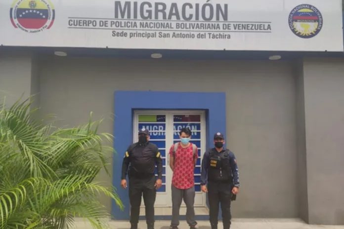 Expulsaron de Venezuela a un delincuente buscado en Ecuador