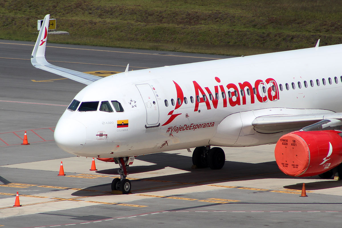 Gobierno colombiano insiste en la unión de aerolíneas Avianca y Viva Air