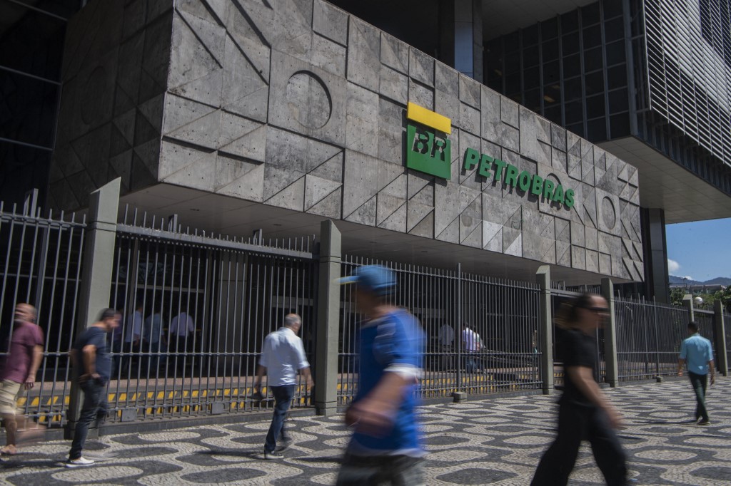 FILES-BRAZIL-ECONOMY-PETROBRAS