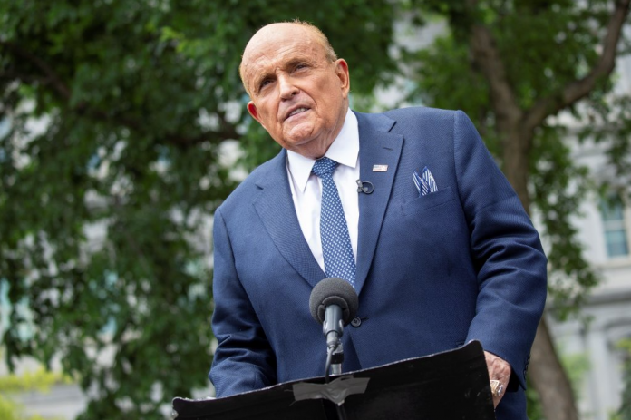 Giuliani, El Nacional