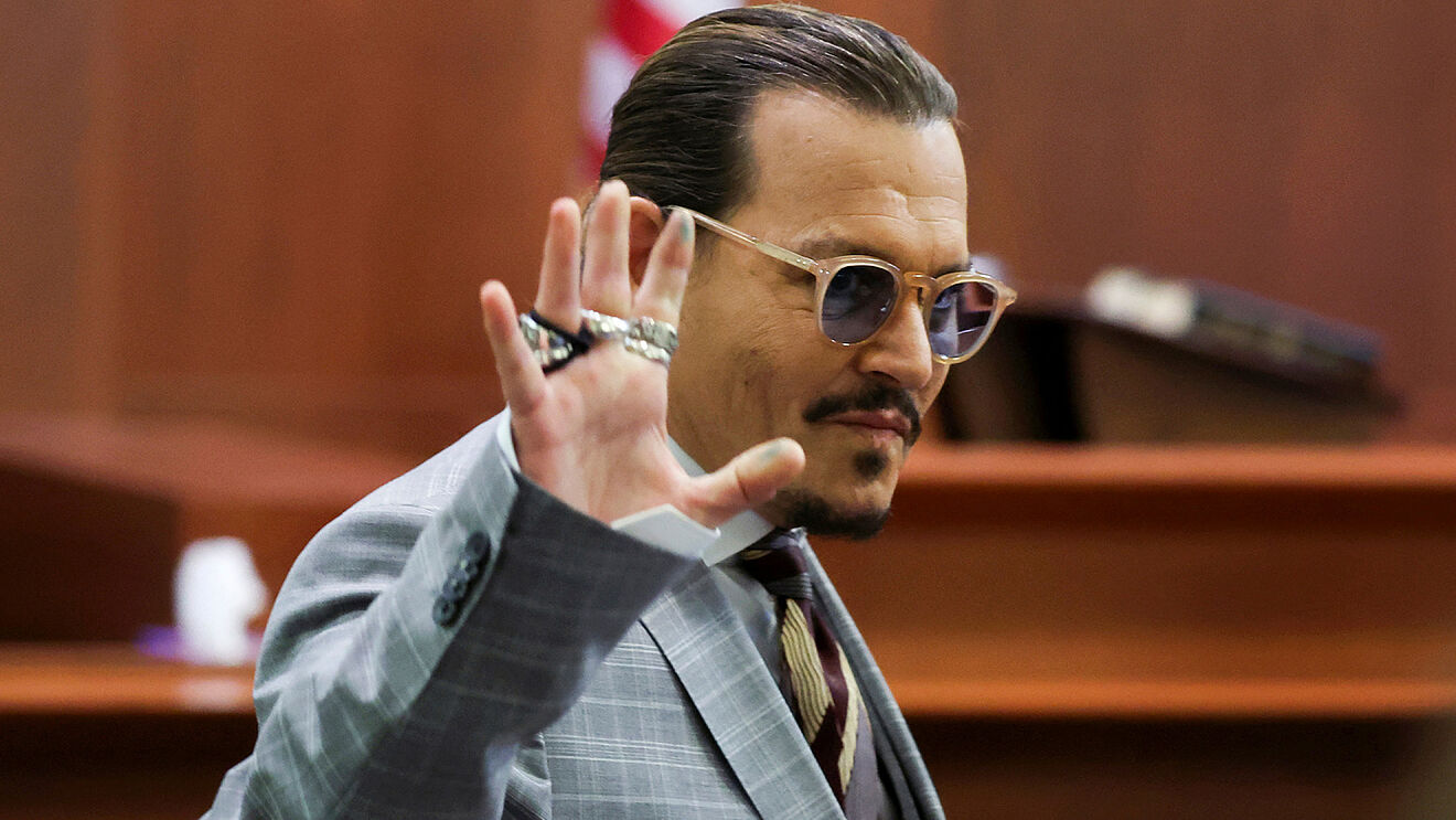 Johnny Depp evita ir a juicio con un empleado que lo acusó de agresión