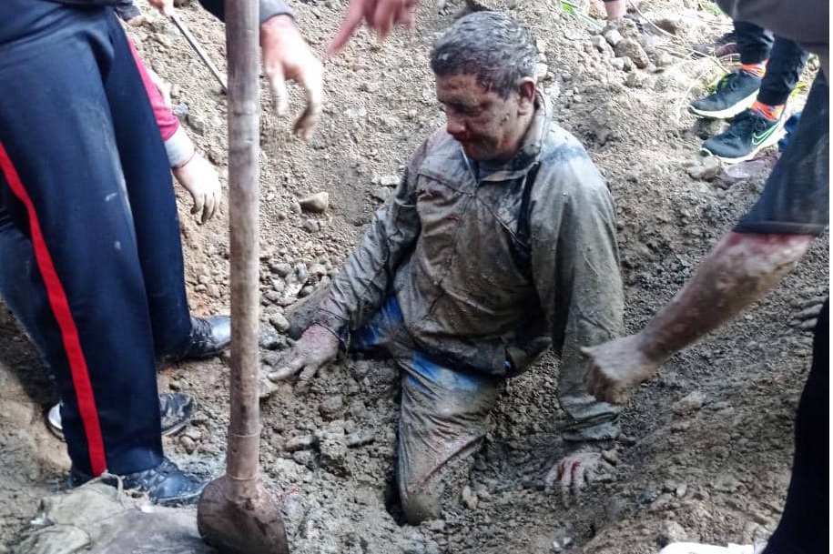 Murió motorizado tras ser rescatado de un deslizamiento de tierra en Mérida