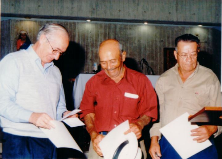 El jardín en la biblioteca