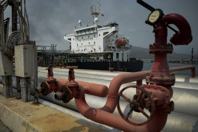 Iván Freites: Refinerías de Venezuela solo están procesando crudo de Irán