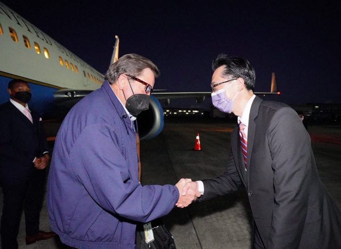 Nueva delegación de EE UU viaja a Taiwán en medio de la crisis con China